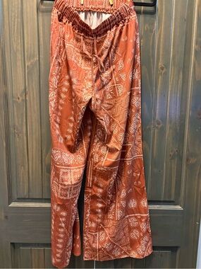 SHEIN Rust Paisley Bandana Wide-Leg Joggers